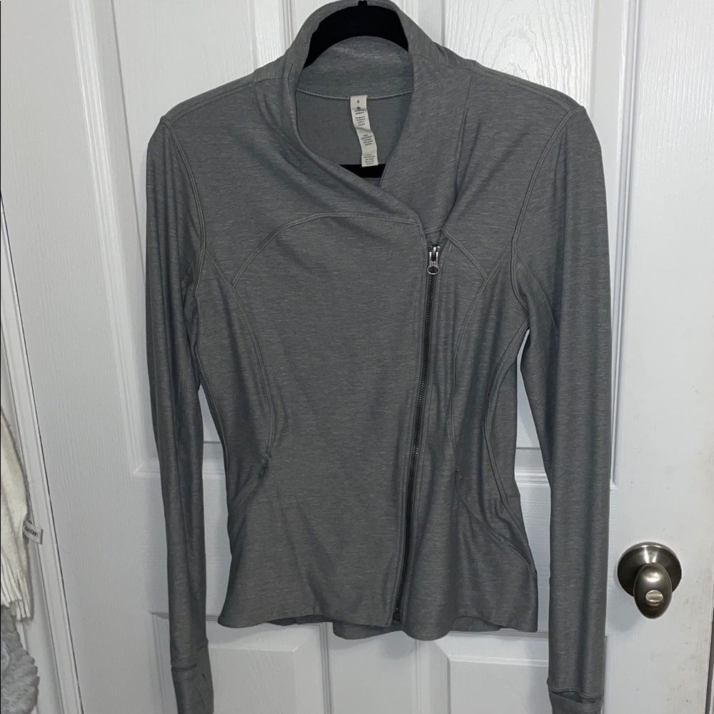 lululemon athletica Women's Gray Asymmetrical Zip-Up Hoodie
